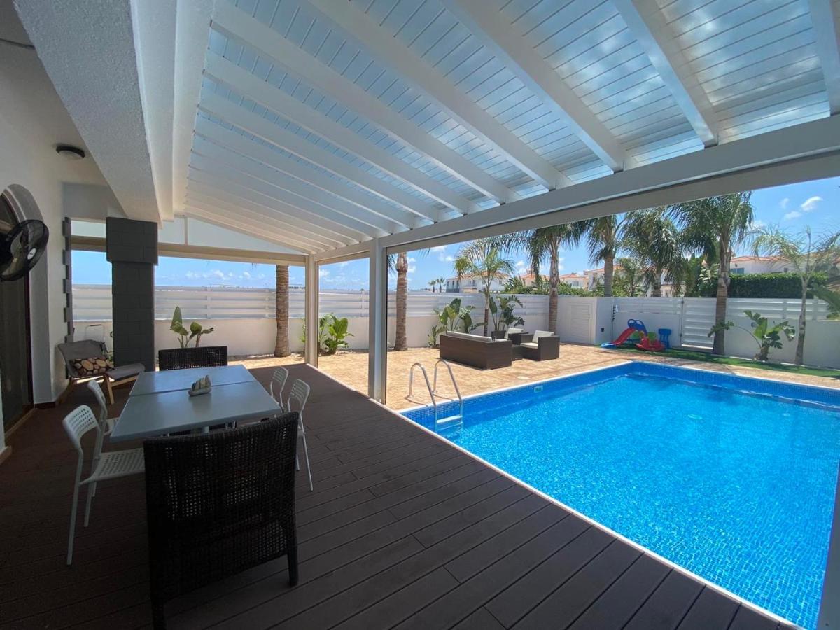 Villa Angel - Exotic Villa 200M From Beach باراليمني المظهر الخارجي الصورة